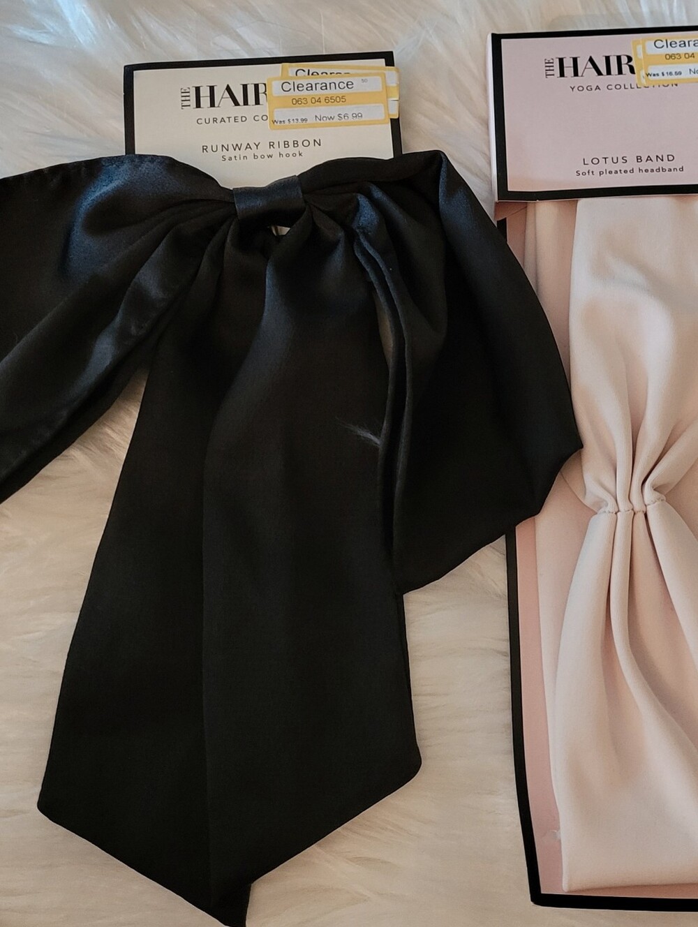The Hair Bar Runway Ribbon Satin Bow - Black & Large Lotus Soft Pleated Headband